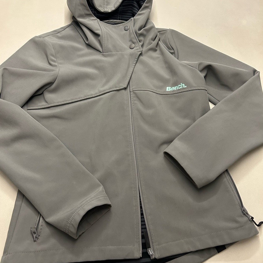 Bench Women’s Sage Green Hooded Light  Utility Jacket.  Size XL - Picture 9 of 16